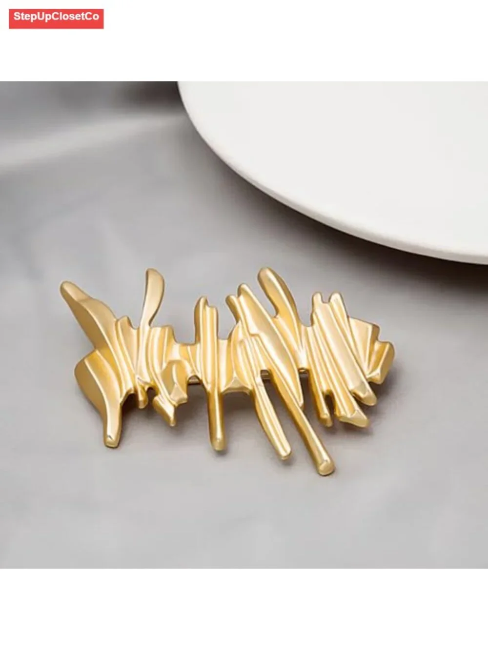 Gold Plated Irregular Geometric Brooch Lapel Pin for Sweater Dress Coat